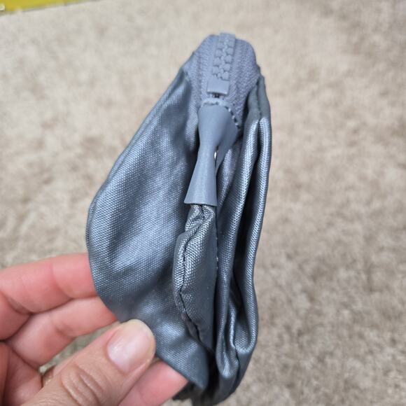 Kipling Creativity Small Metallic Gray Pouch Wallet - Picture 3 of 7